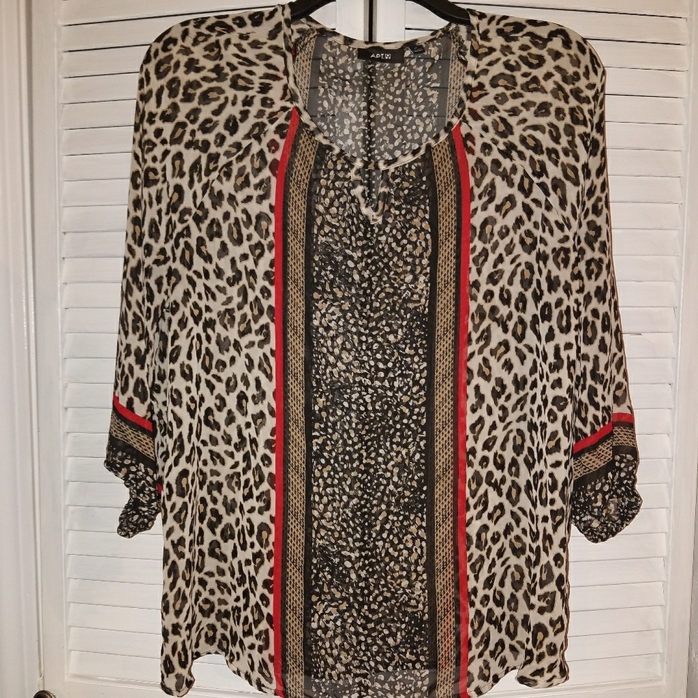 Apt.9 leopard/striped blouse